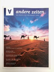 Der Titel des Magazins zum Kirchenjahr 3_2021 zeigt eine Karawane in der Wüste.